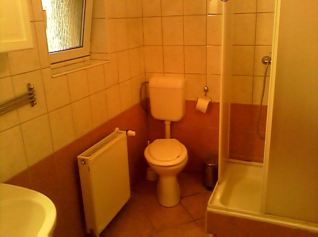 Apartman Sas 6 Apartment ไฮจ์ดุสโซบอสโล ห้อง รูปภาพ